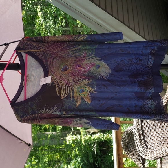 Tops - Womans peacock tunic